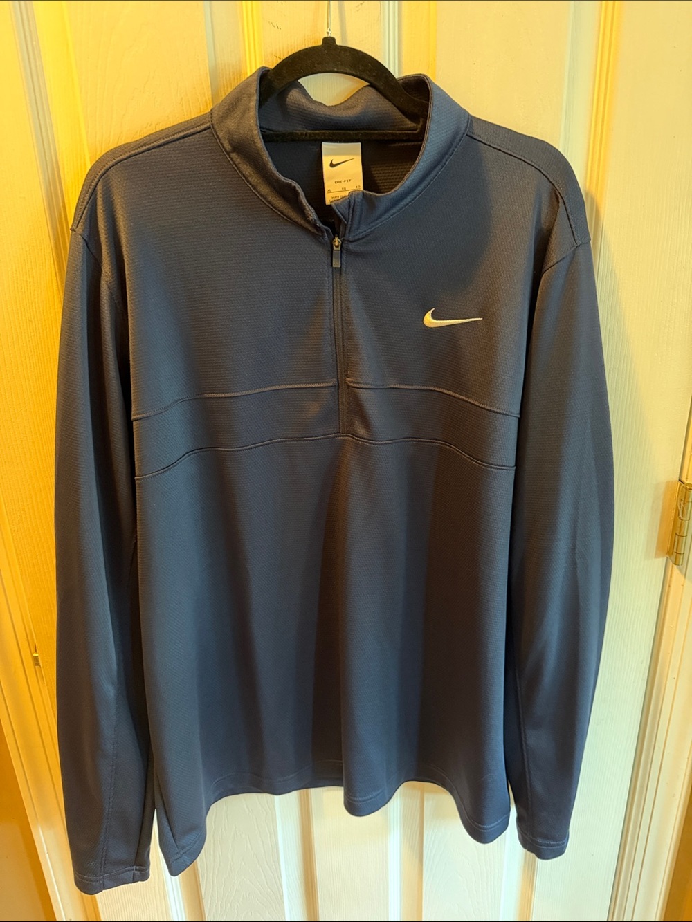 Nike Men's Navy Quarter-Zip Performance Top